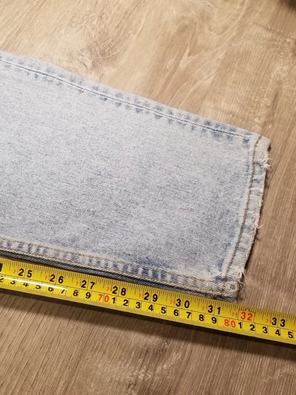 Vintage 90s Levi's 550 Relaxed Fit Jeans Made In USA Light Wash Mens 32x32